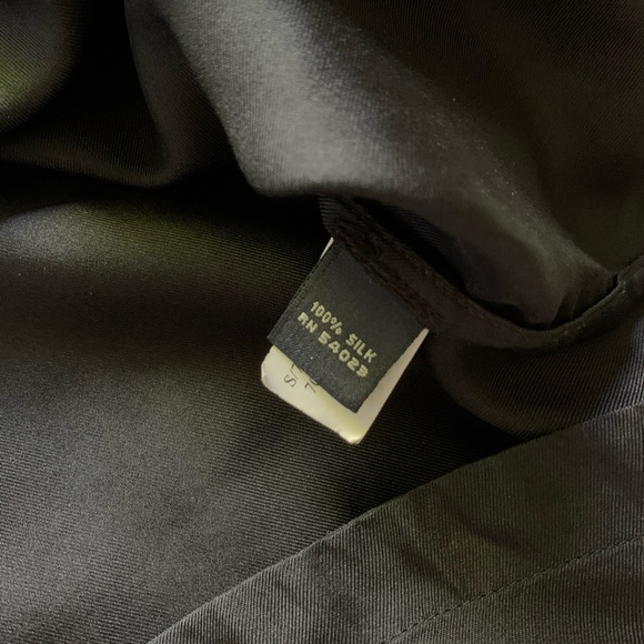 Silk Banana Republic Blouse (Size: 2) - Picture 4 of 6